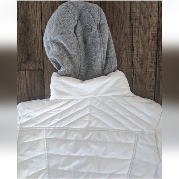 DETAILS INTL Womens White Puffer Jacket/Coat w/ Gray Sweatshirt Hood - Size XXL. - Picture 14 of 16